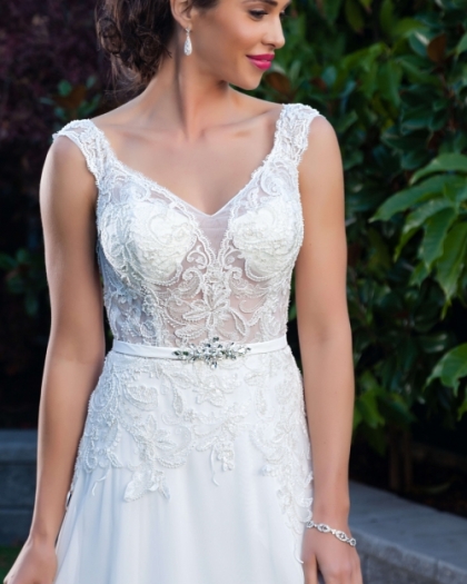Robe de mariée Chiffon et Dentelle, Limpide