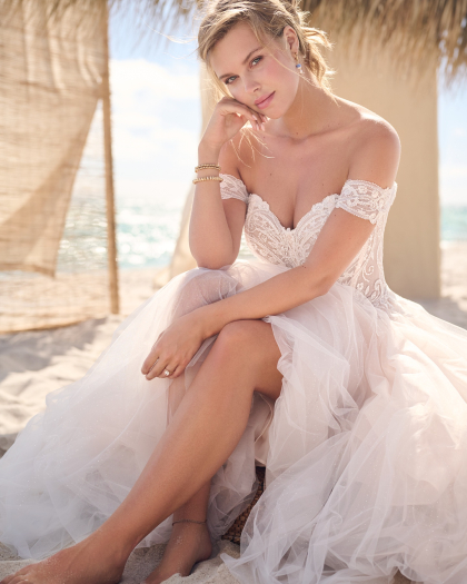 Wedding dress Lace, Tulle, Shiloh maggie