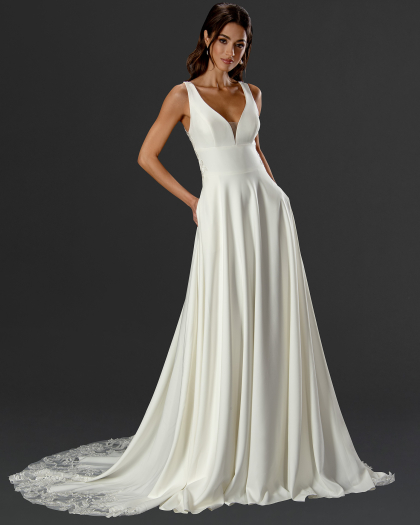 Robe de mariée crepe, Dentelle, Mercier-Lacombe